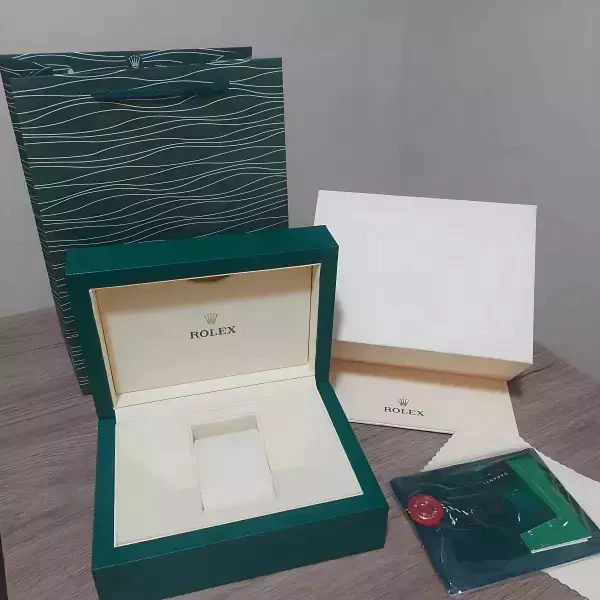 Submariner Date 126613LN (7A+)